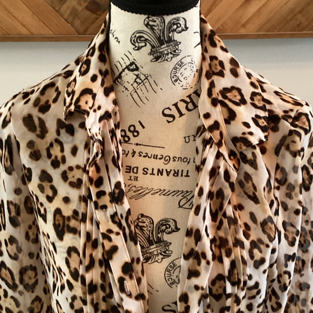Guess Animal Print Blouse - Picture 3 of 7